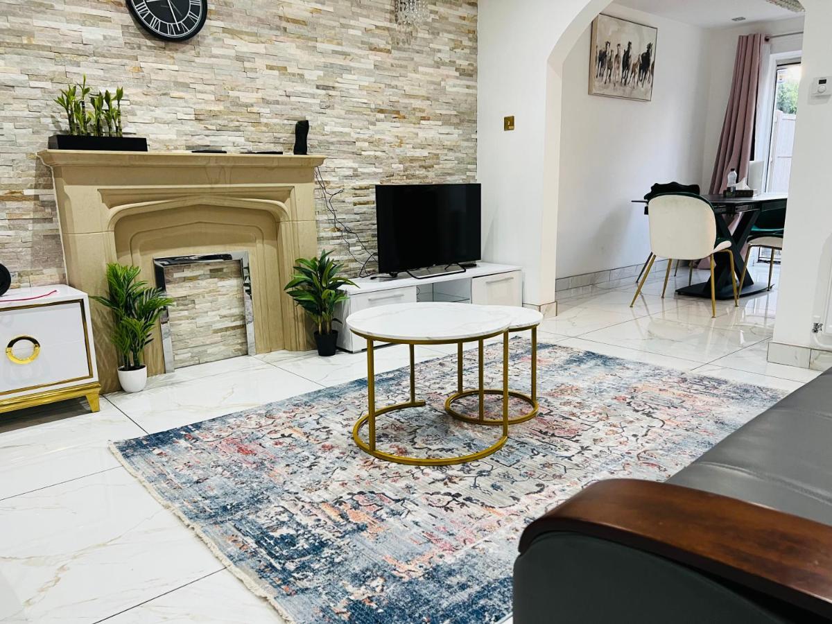 Tyburn Home, Birmingham With Free Parking 외부 사진